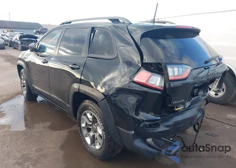 2019 Jeep Cherokee Trailhawk 4X4 from USA, damaged, VIN 1C4PJMBX5KD188295